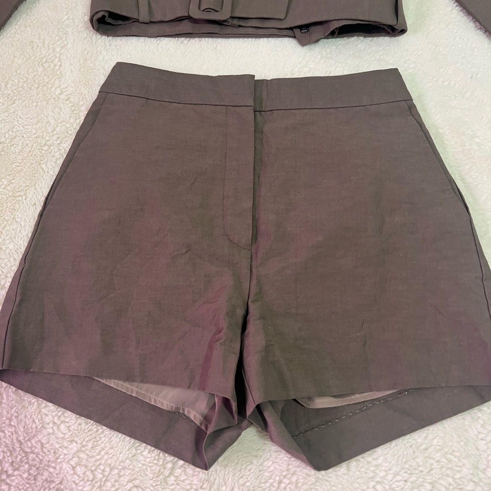 Babaton Set - image 2